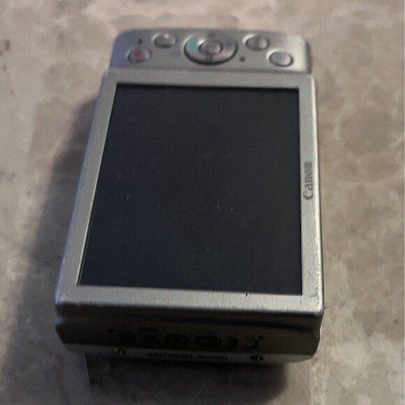 Canon PowerShot A4000 IS HD 16.0MP Digital Camera Silver For PARTS Lens Error - Picture 8 of 8